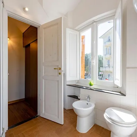 Ottone Gambaro- Seaside - Happy Apartament *