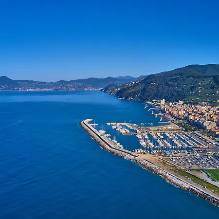 Ottone Gambaro- Seaside - Happy * Chiavari